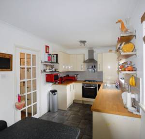 3 Bedroom House for sale in Highbury Court,, Salisbury