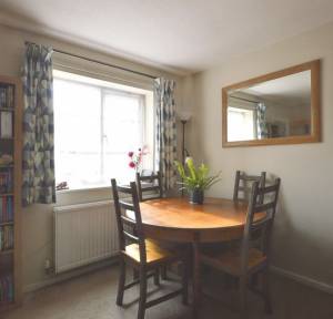 2 Bedroom House for sale in Lees Court, Salisbury