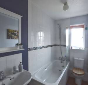 2 Bedroom House for sale in Lees Court, Salisbury