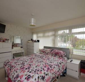 2 Bedroom House for sale in Barnaby Close, Salisbury