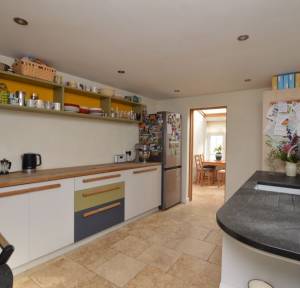 2 Bedroom House for sale in The Headlands, Salisbury