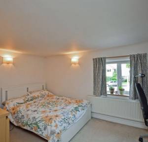 2 Bedroom House for sale in The Headlands, Salisbury
