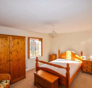 2 Bedroom House for sale in St. Martins Church Street, Salisbury