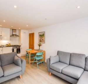 2 Bedroom Flat for sale in Fisherton Street, Salisbury