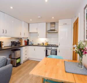 2 Bedroom Flat for sale in Fisherton Street, Salisbury