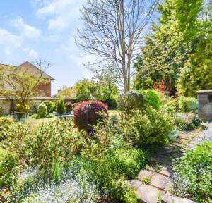 4 Bedroom House for sale in Stratford Road, Salisbury