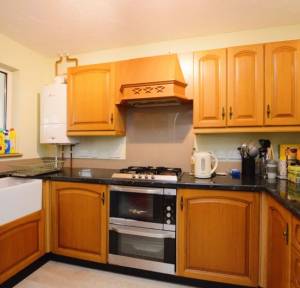 3 Bedroom House for sale in Nightingale Walk, Salisbury