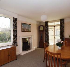 3 Bedroom House for sale in Devizes Road, Salisbury