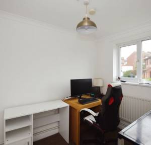 2 Bedroom House for sale in Ayrshire Close, Salisbury