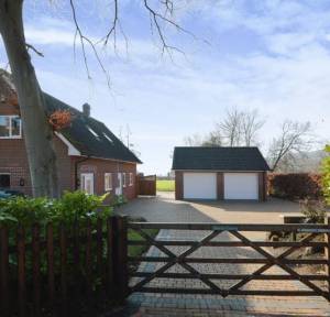 2 Bedroom House for sale in Warminster Road, Salisbury