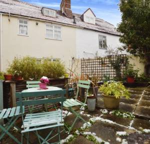 2 Bedroom House for sale in Love Lane, Salisbury