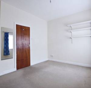 2 Bedroom Flat for sale in Cathedral Court, Salisbury