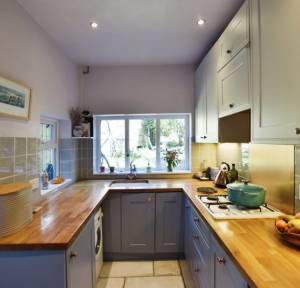 3 Bedroom House for sale in Waterside, Salisbury