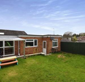 3 Bedroom Bungalow for sale in Broadfield Road, Salisbury