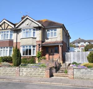 4 Bedroom House for sale in Feversham Road, Salisbury