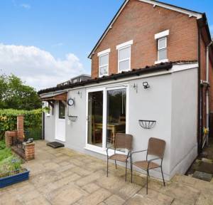 3 Bedroom House for sale in Downton Road, Salisbury