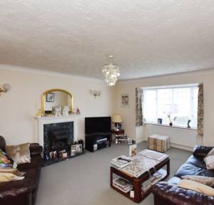 4 Bedroom House for sale in St. Albans Close, Salisbury