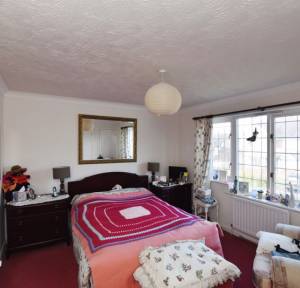 4 Bedroom House for sale in St. Albans Close, Salisbury