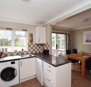 3 Bedroom House for sale in Myrrfield Road, Salisbury