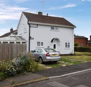 3 Bedroom House for sale in Coronation Road, Salisbury