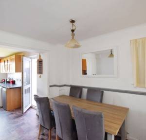 4 Bedroom House for sale in Avondown Road, Salisbury