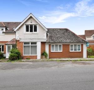 4 Bedroom House for sale in Orchard End, Salisbury