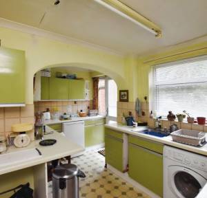 3 Bedroom House for sale in Westbourne Close, Salisbury