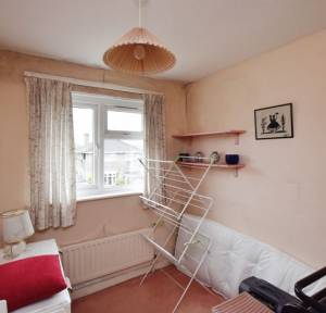 3 Bedroom House for sale in Westbourne Close, Salisbury