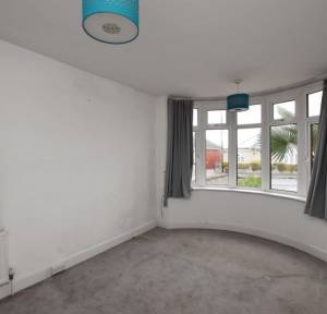 2 Bedroom  for sale in Heath Road, Salisbury