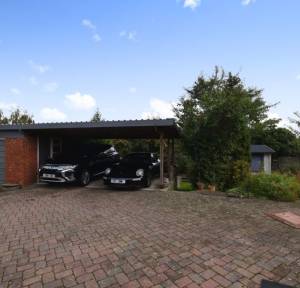 4 Bedroom House for sale in Devizes Road, Salisbury