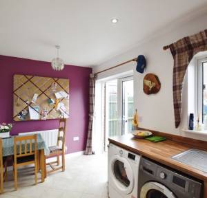 2 Bedroom House for sale in Batchelor Way, Salisbury