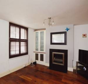 2 Bedroom House for sale in Guilder Lane, Salisbury