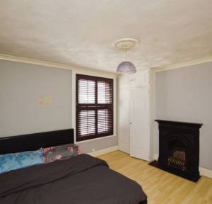 2 Bedroom House for sale in Guilder Lane, Salisbury