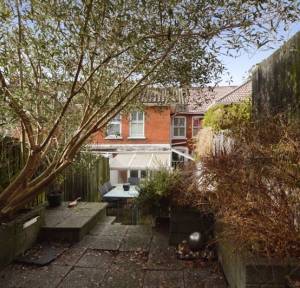 2 Bedroom House for sale in Guilder Lane, Salisbury