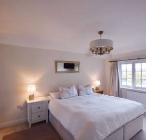 4 Bedroom House for sale in Jones Close, Salisbury