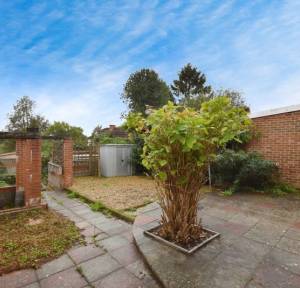 3 Bedroom House for sale in Wessex Road, Salisbury