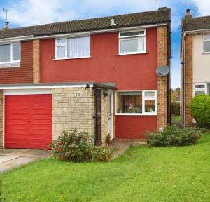 3 Bedroom House for sale in Alexandra Close, Salisbury