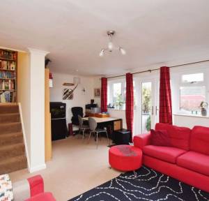 3 Bedroom House for sale in Alexandra Close, Salisbury