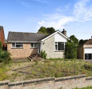 3 Bedroom Bungalow for sale in Parkland Way, Salisbury