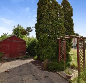 3 Bedroom Bungalow for sale in Parkland Way, Salisbury