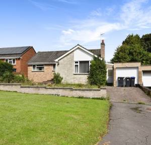 3 Bedroom Bungalow for sale in Parkland Way, Salisbury