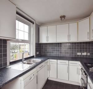 3 Bedroom House for sale in Bower Gardens, Salisbury