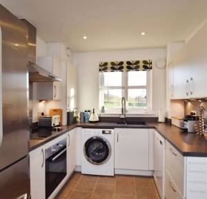 3 Bedroom House for sale in Banting Close, Salisbury