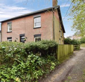 3 Bedroom House for sale in Morgans Vale Road, Salisbury