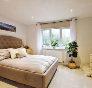 2 Bedroom House for sale in The Sandringhams, Salisbury