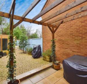 2 Bedroom House for sale in The Sandringhams, Salisbury