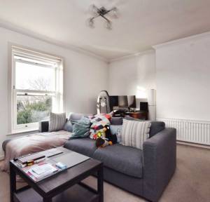 1 Bedroom Flat to rent in Exeter Street, Salisbury