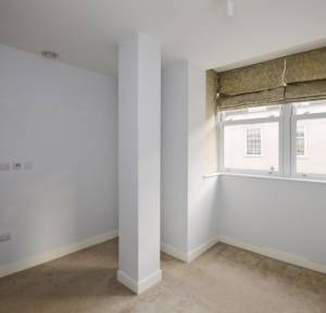 2 Bedroom Apartment / Studio for sale in New Street, Salisbury