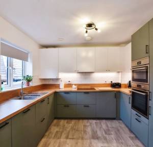 3 Bedroom House for sale in Flint Way, Salisbury