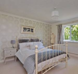 4 Bedroom House for sale in Bishops Drive, Salisbury